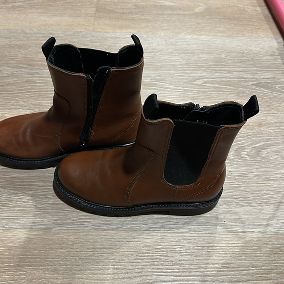 Brown Ankle Boots by Zara. Size EU36 - Picture 2 of 5